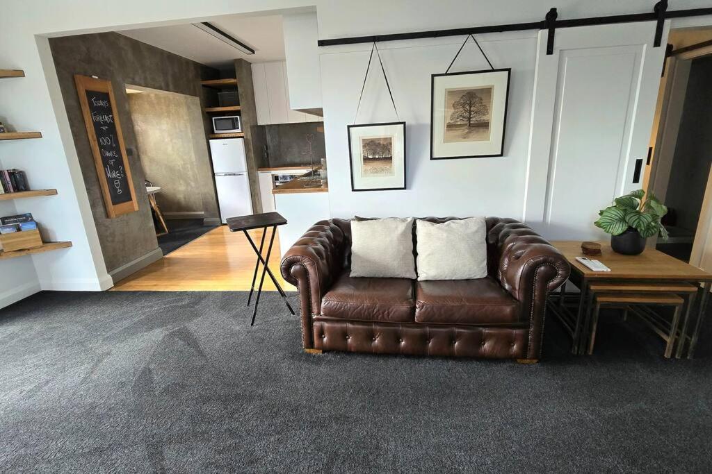 Apartment 5 - Haddin Court - Modern Loft Style 블레넘 외부 사진